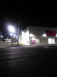 Bank of America (with Drive-thru ATM) 04