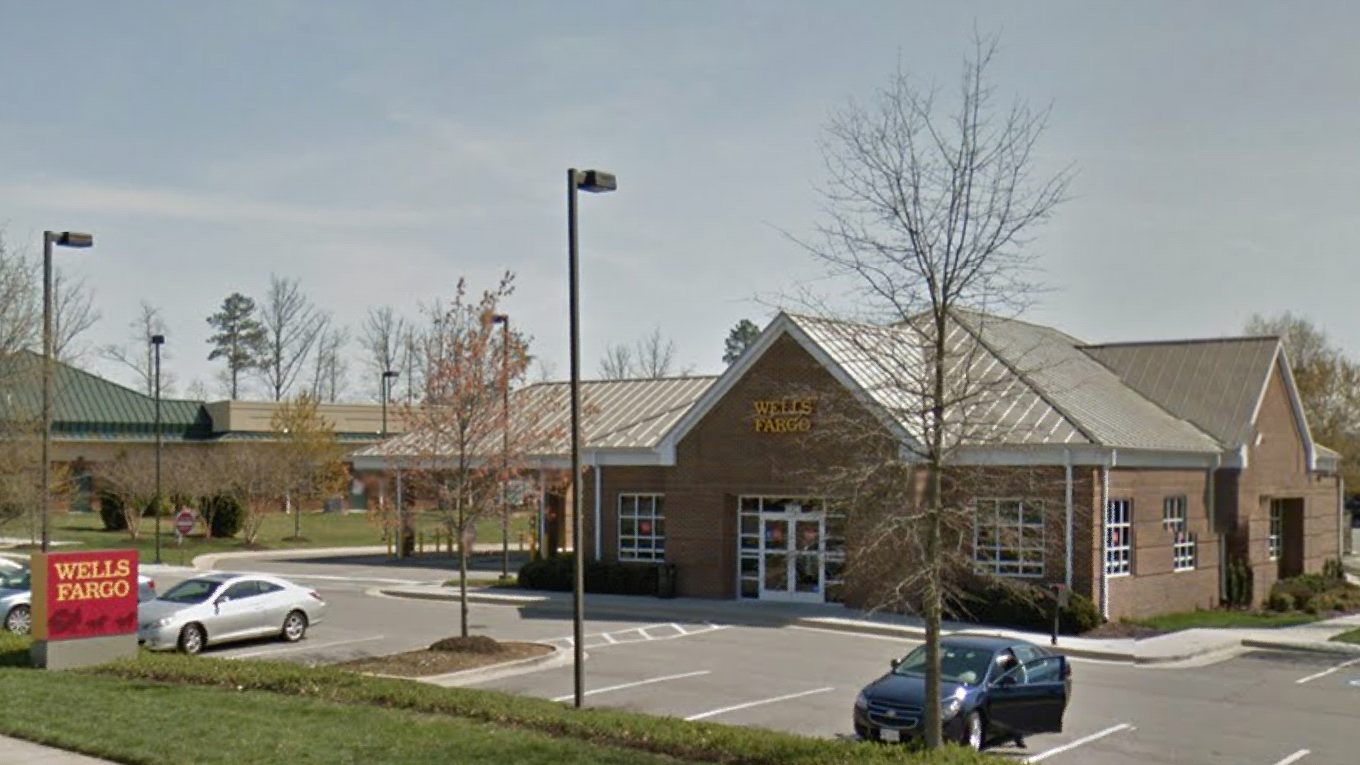 Wells Fargo Bank 01