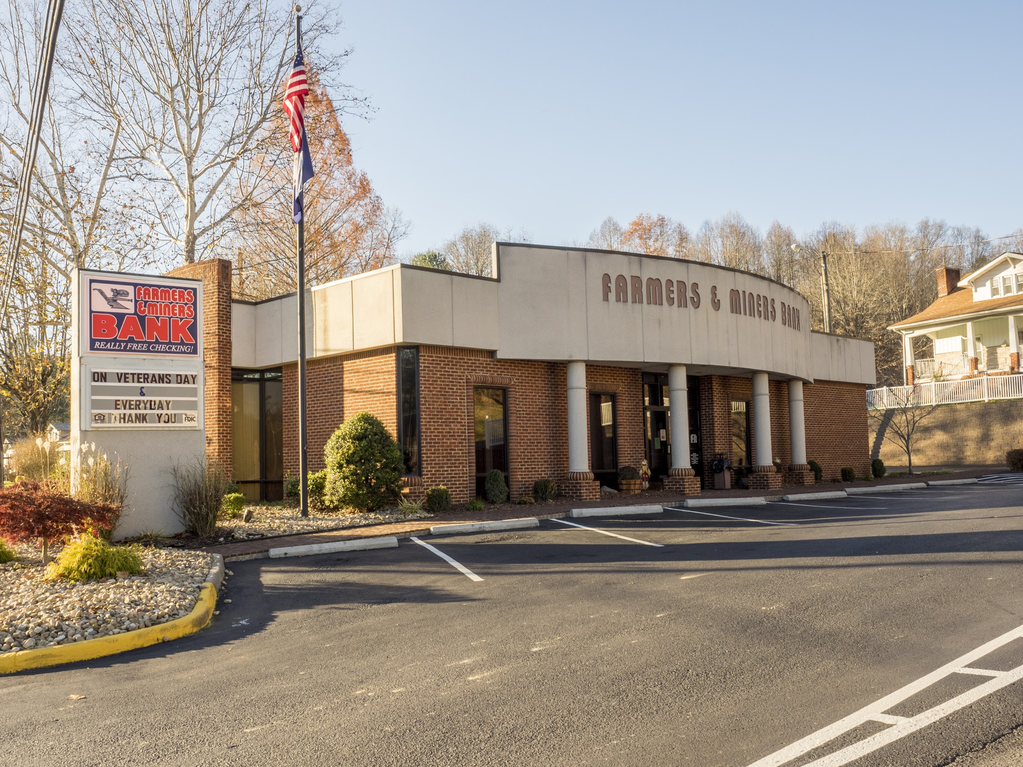 Farmers & Miners Bank 01