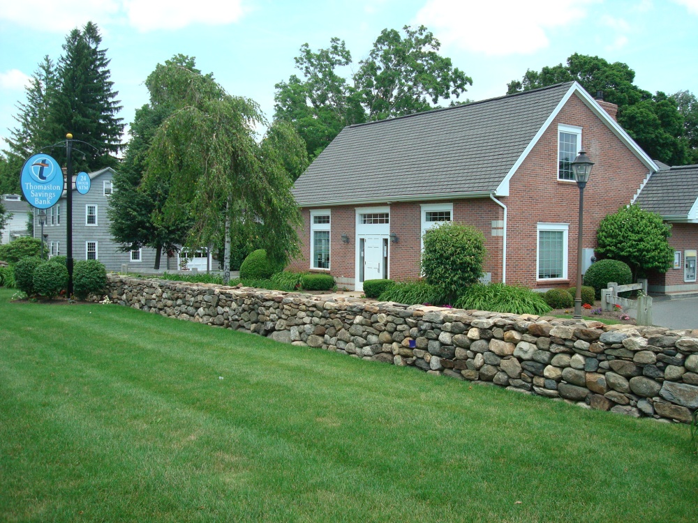 Thomaston Savings Bank 01