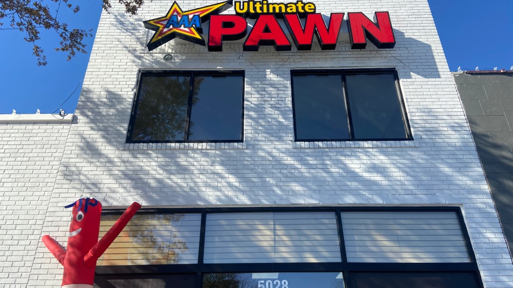 AAA Ultimate Pawn 01