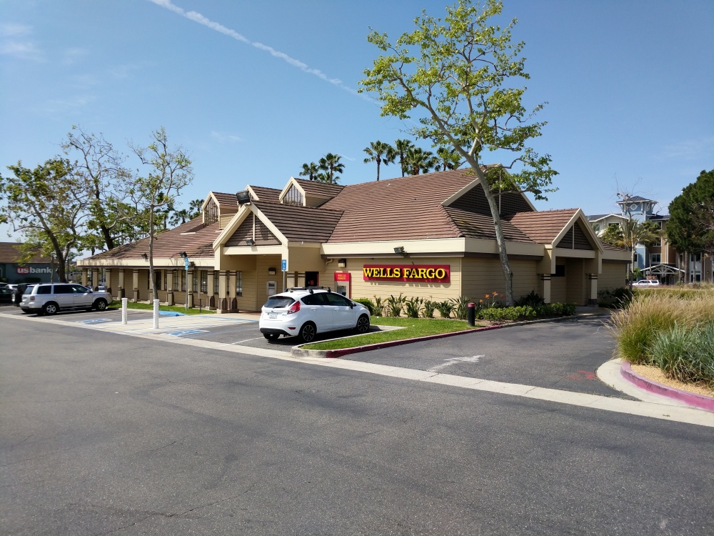 Wells Fargo Bank 01