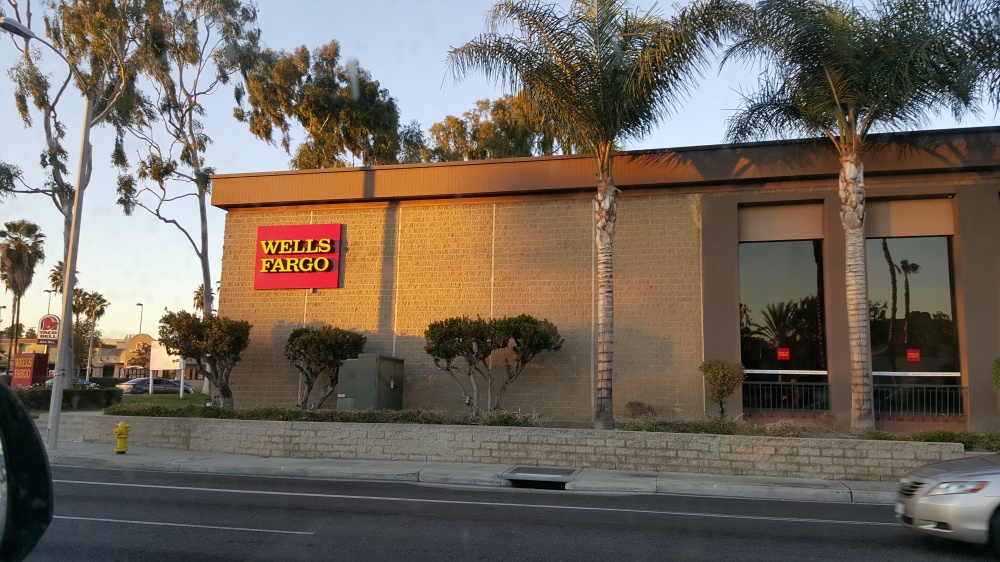 Wells Fargo Bank 01
