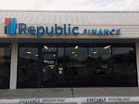 Republic Finance 02