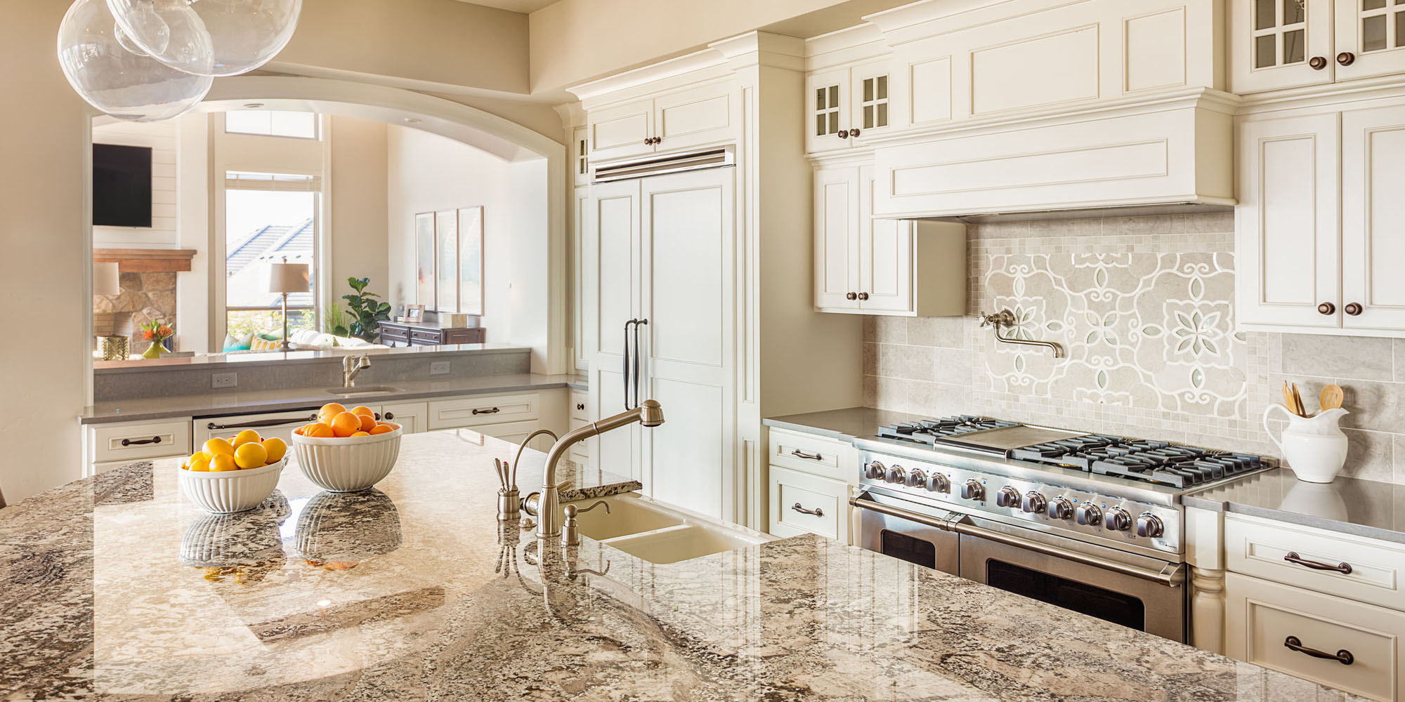 Tammy James Realtor® - RE/MAX Associates Northeast 01