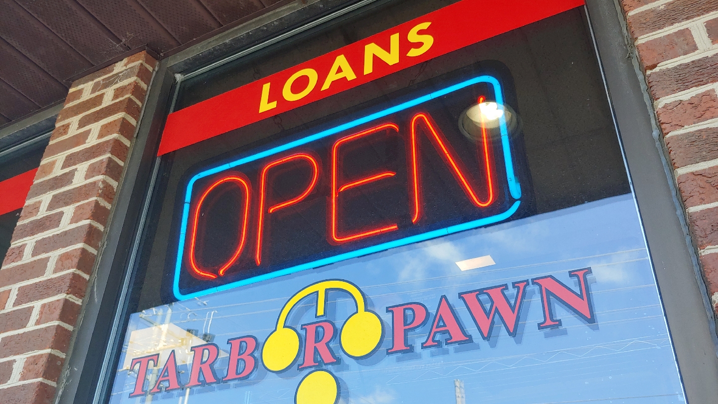 Tarboro Pawn 01