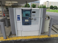 UMB Bank (with drive-thru services) 03