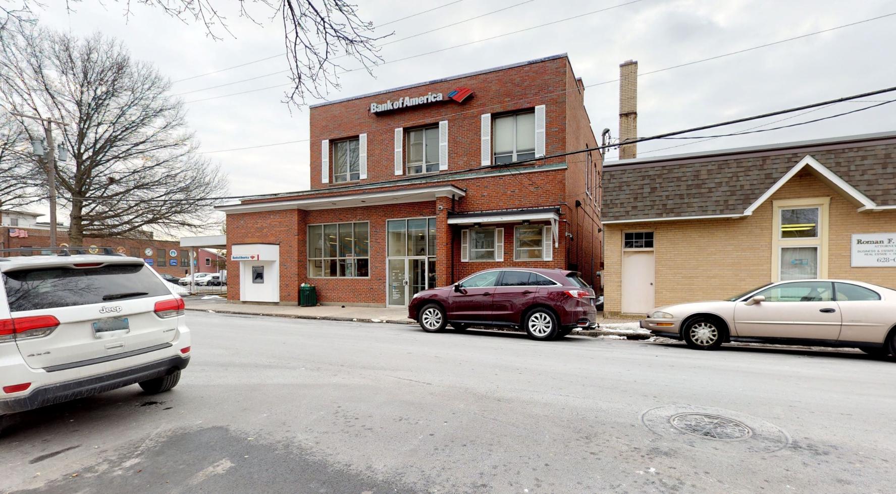 Bank of America (with Drive-thru ATM) 01