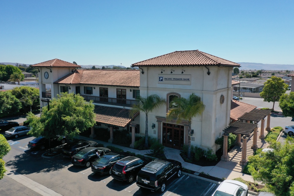 Pacific Premier Bank 01