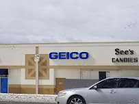 GEICO Insurance Agent 01