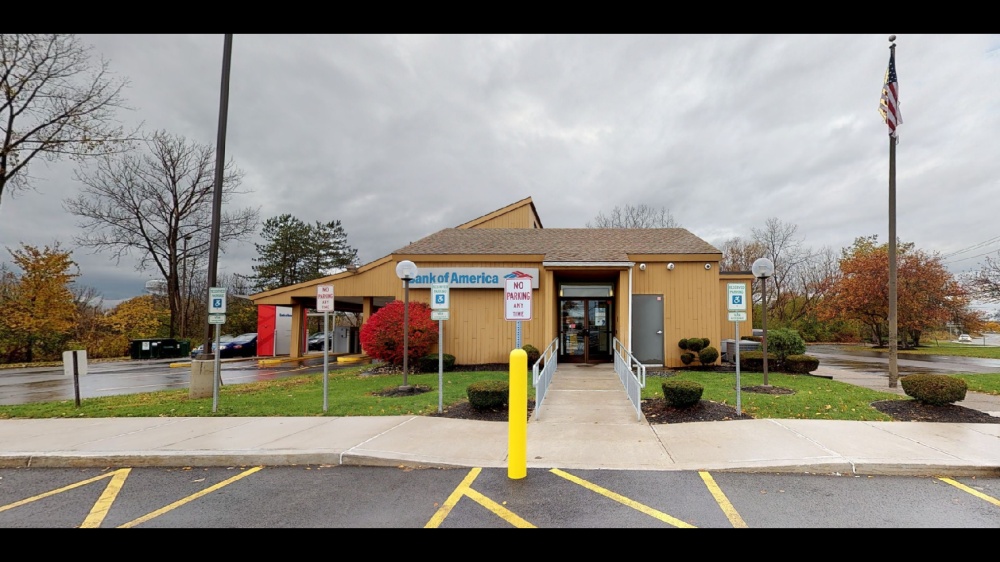 Bank of America (with Drive-thru ATM) 01