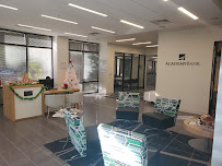 Academy Bank 02