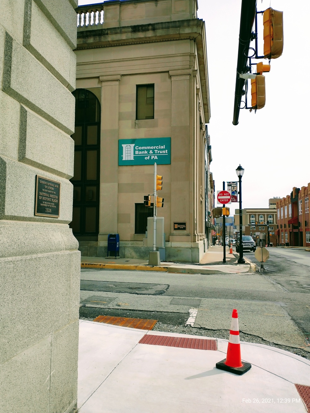 Commercial National Bank 01