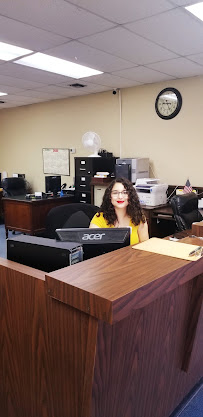 Employees Finance Service 04