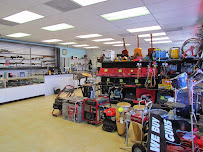 Crown Pawn Shop 01