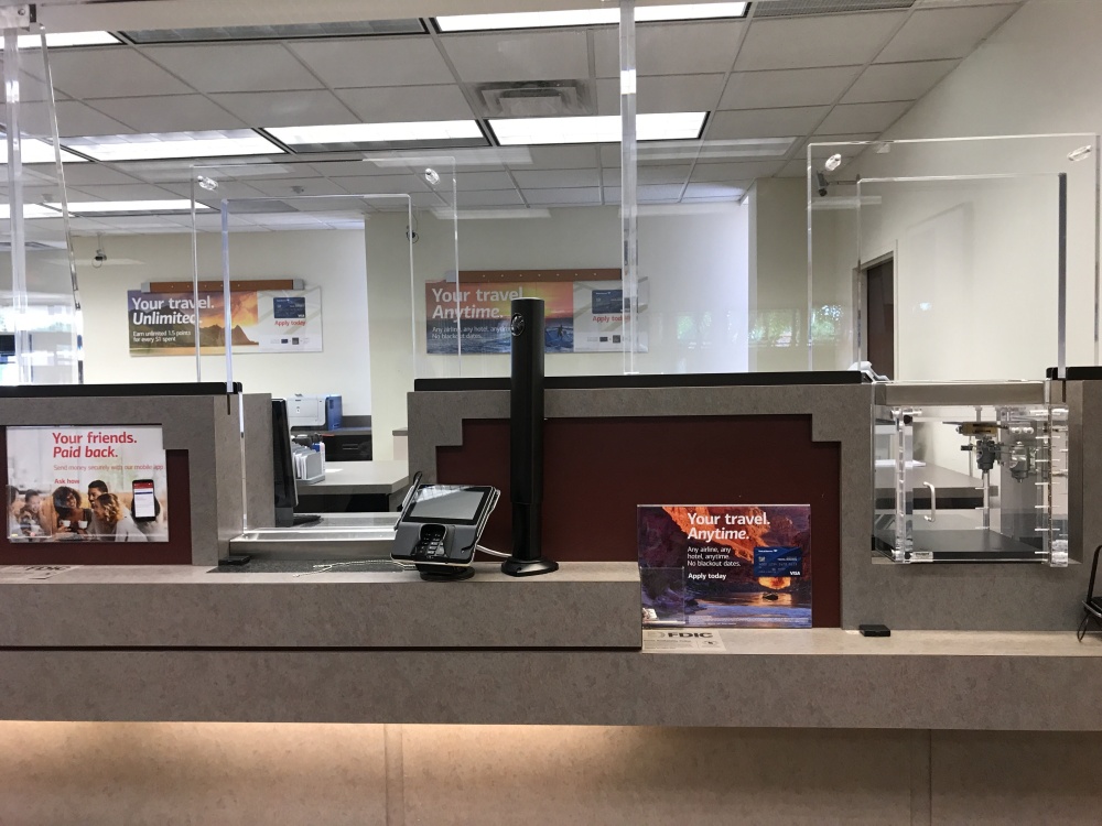 Bank of America (with Drive-thru ATM) 01