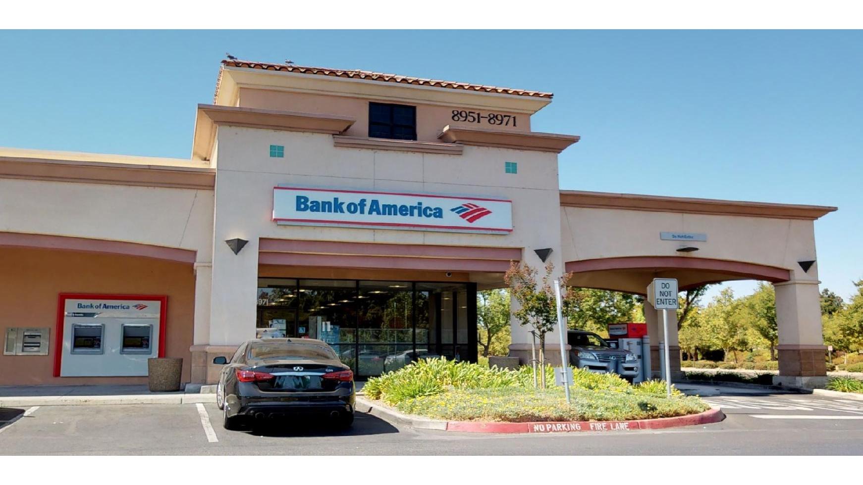 Bank of America (with Drive-thru ATM) 01