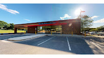 Bank of America (with Drive-thru ATM) 01