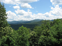 Cozy Cove Realty & Cabin Rentals 04