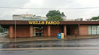 Wells Fargo Bank 02