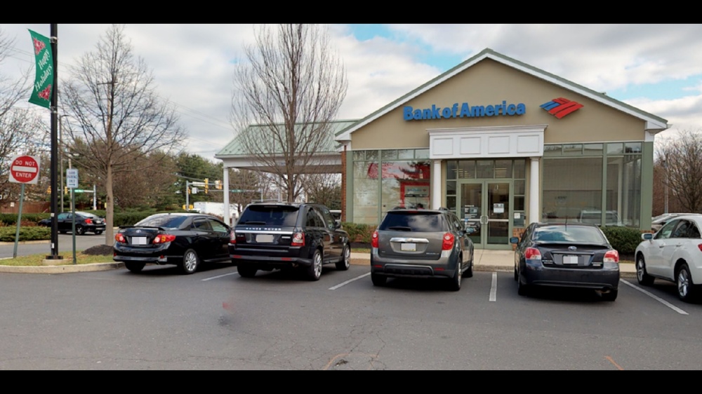 Bank of America (with Drive-thru ATM) 01