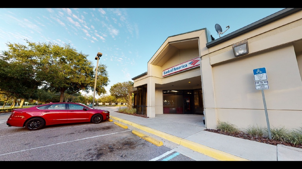 Bank of America (with Drive-thru services) 01