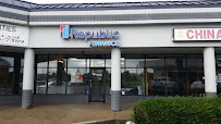 Republic Finance 04