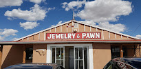 Dick Elkins Trading & Pawn 01