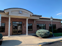 Traditions Bank 02