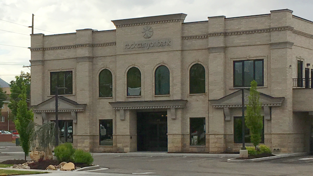 Rock Canyon Bank 01