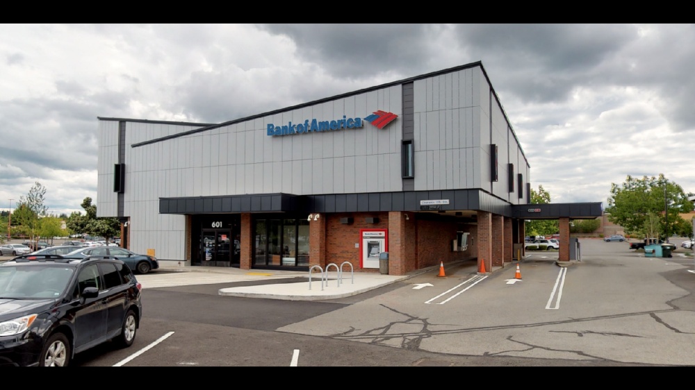 Bank of America (with Drive-thru services) 01