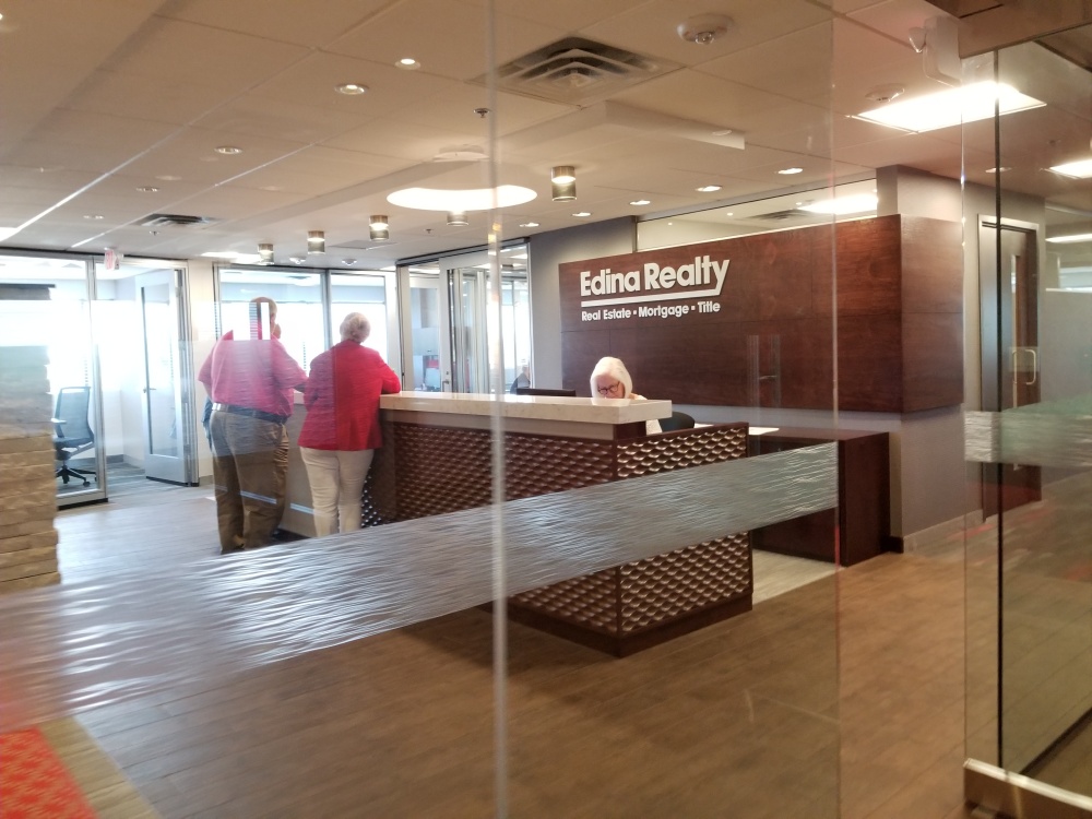 Edina Realty 01