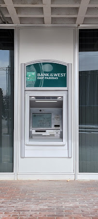 Bank of the West 02