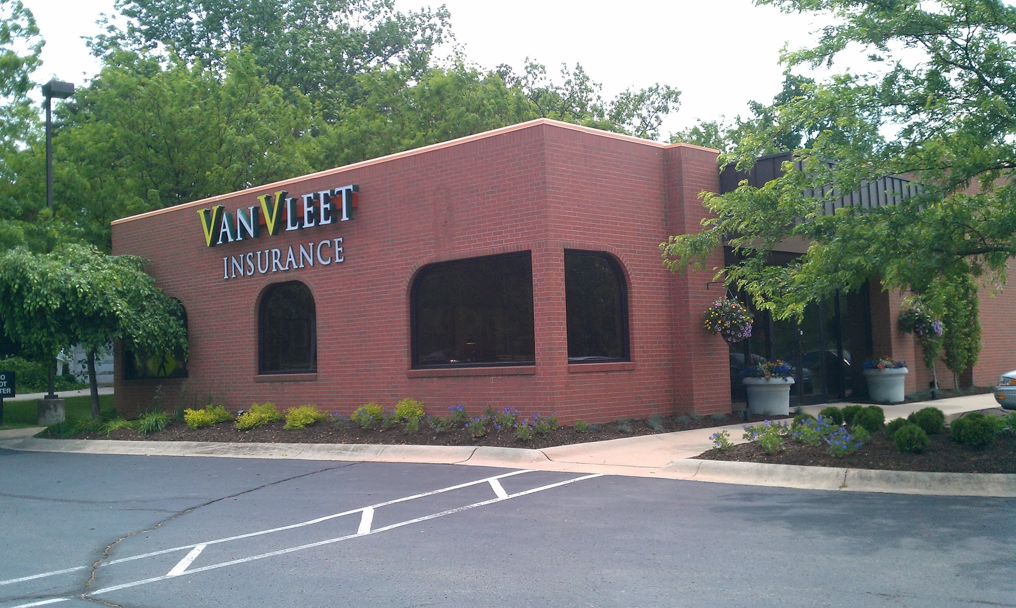 VanVleet Insurance 01