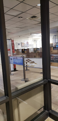 Bank of America (with Drive-thru ATM) 02