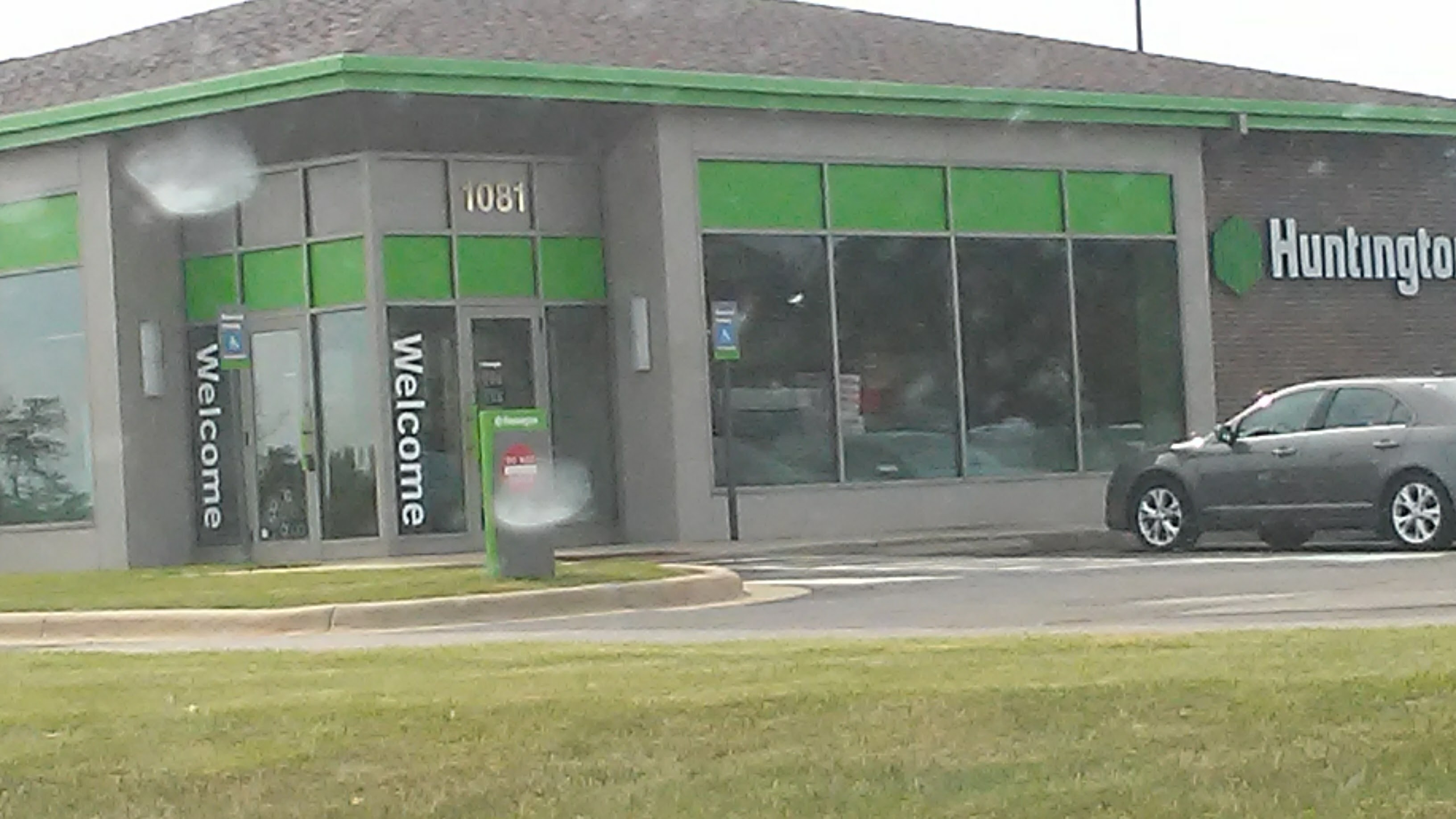 Huntington Bank 01