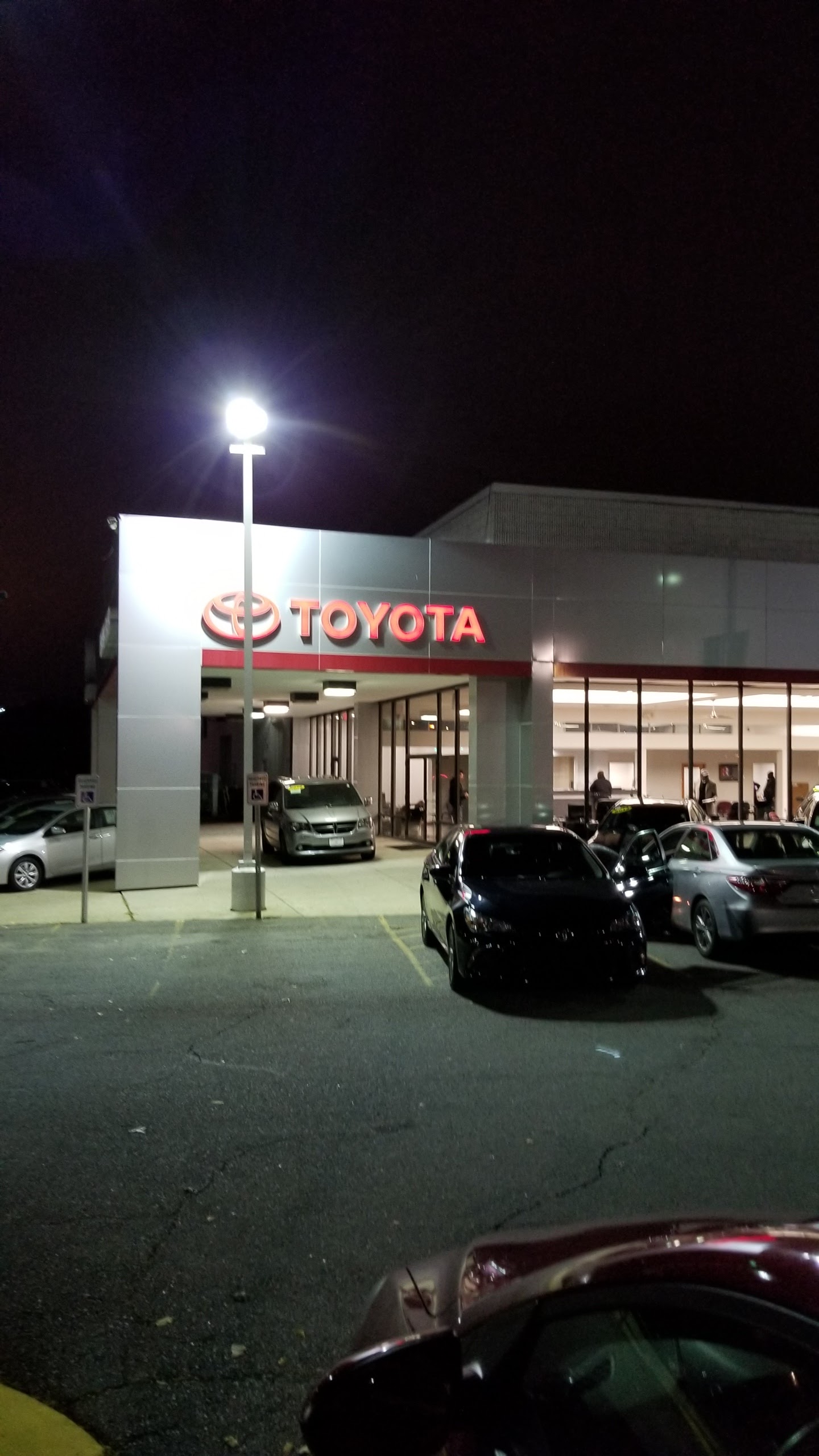Toyota Certified at Capital Plaza 01