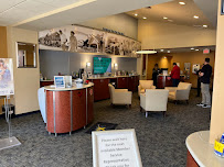 CME FCU Clintonville Branch 02
