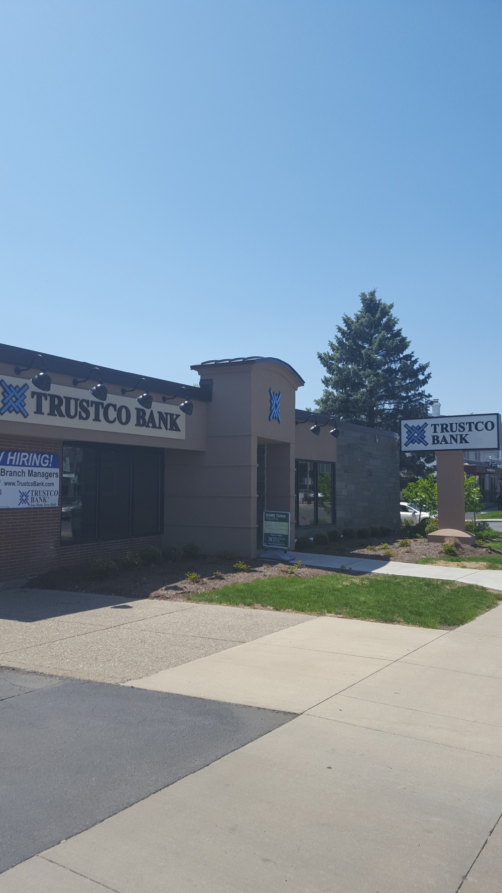 Trustco Bank 01