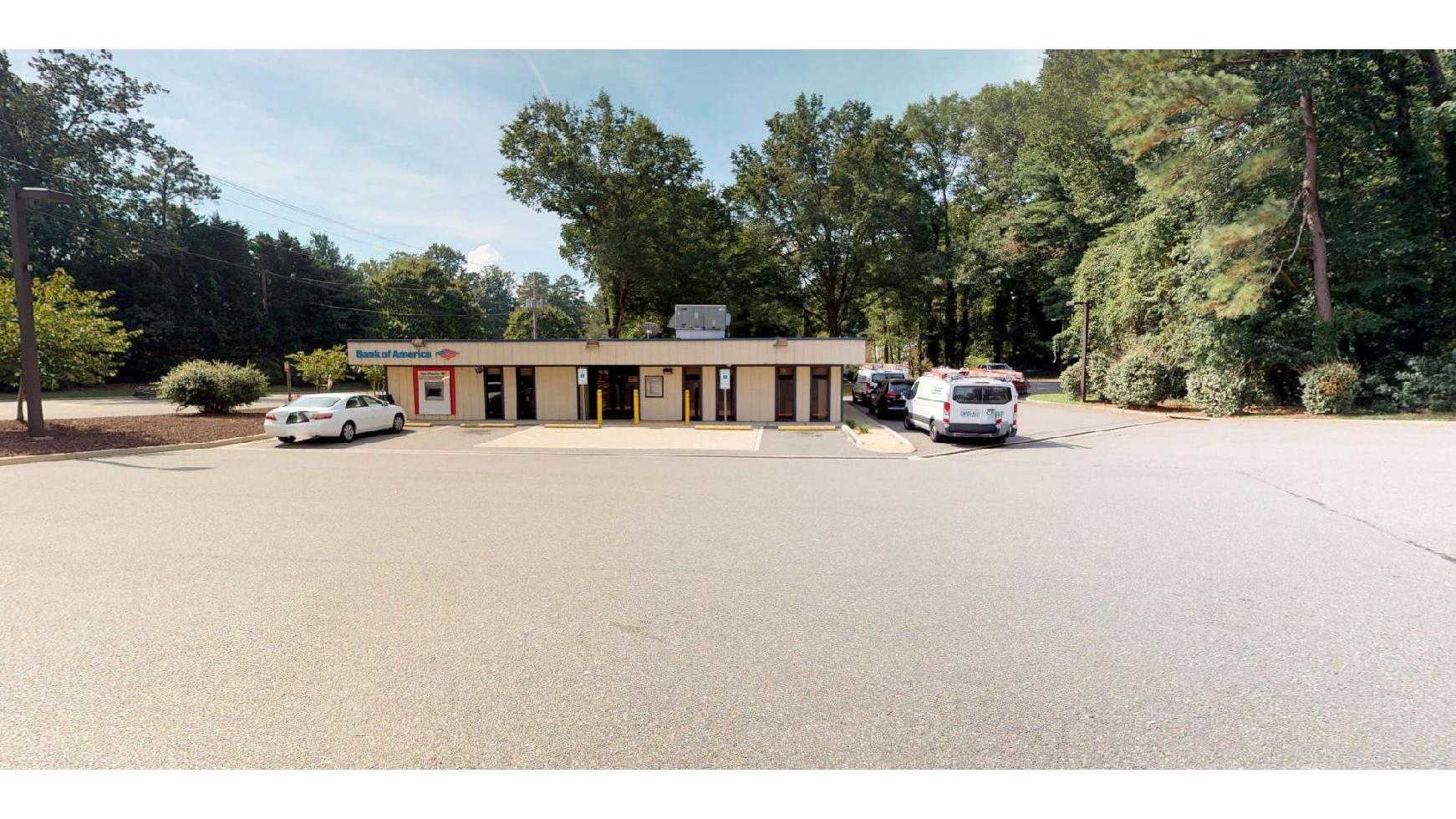 Bank of America (with Drive-thru ATM) 01