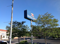 Bank of the West 04