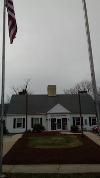 Bank of America (with Drive-thru services) 02