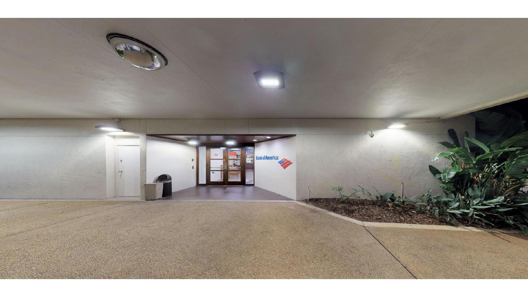 Bank of America (with Drive-thru services) 01