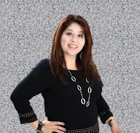 Abby Luna 02