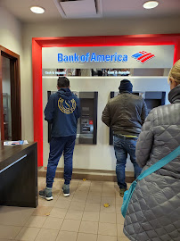 Bank of America (with Drive-thru services) 02