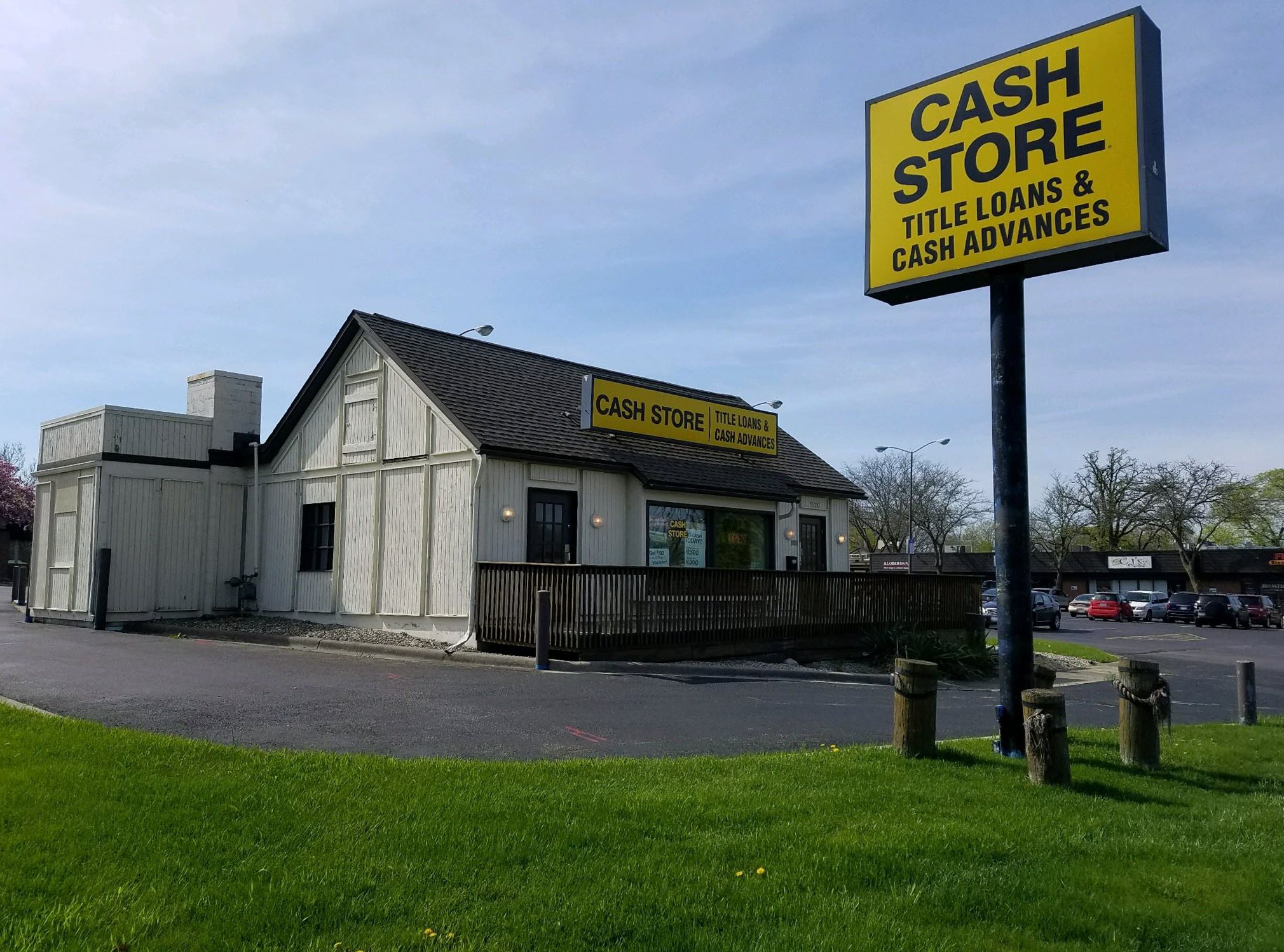 Cash Store 01