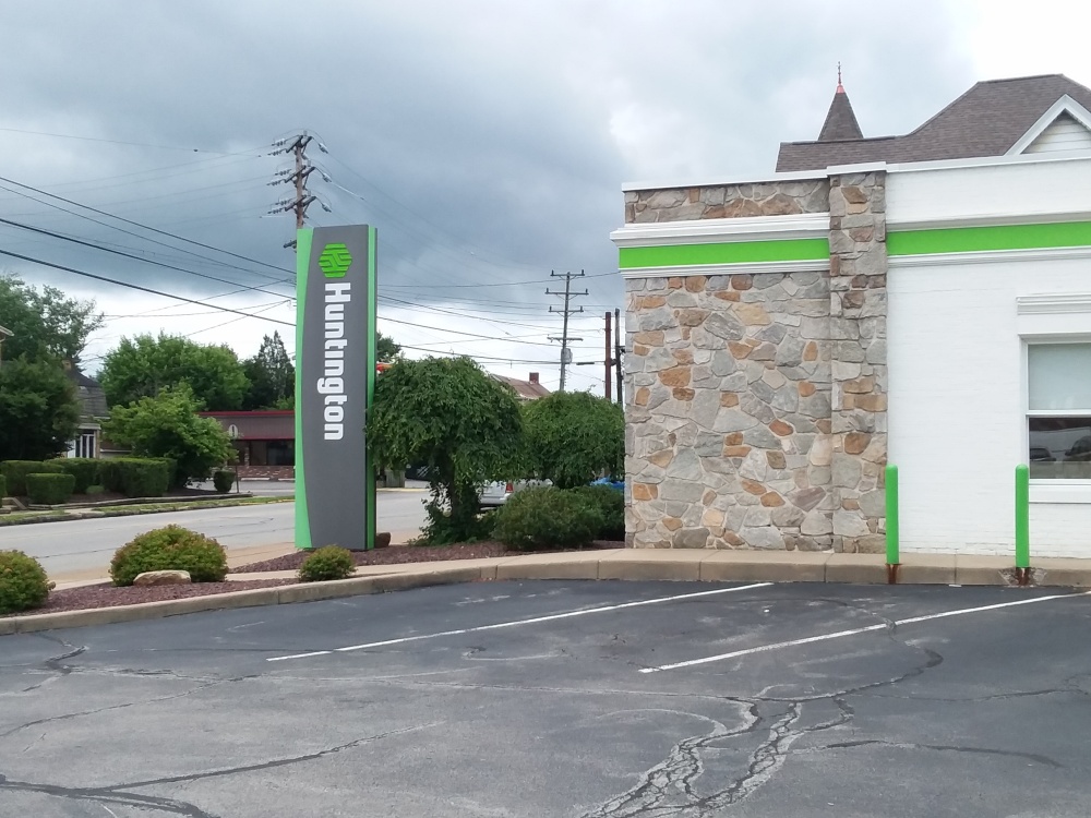 Huntington Bank 01