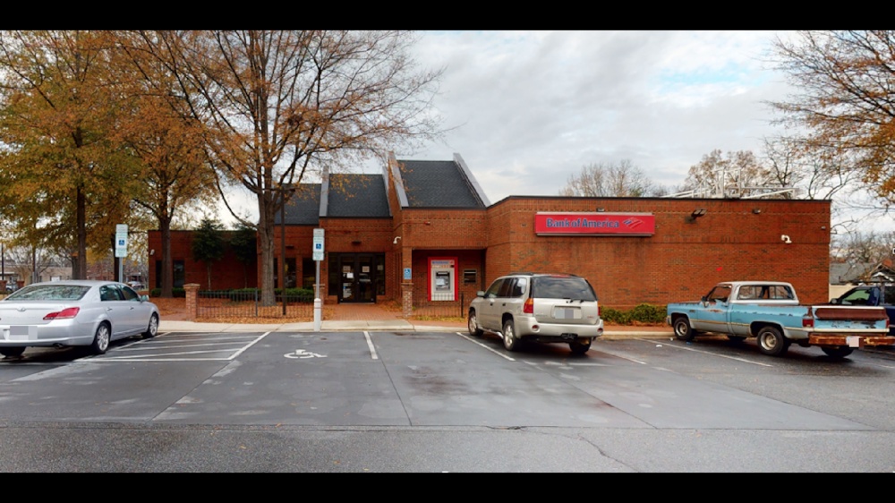Bank of America (with Drive-thru services) 01