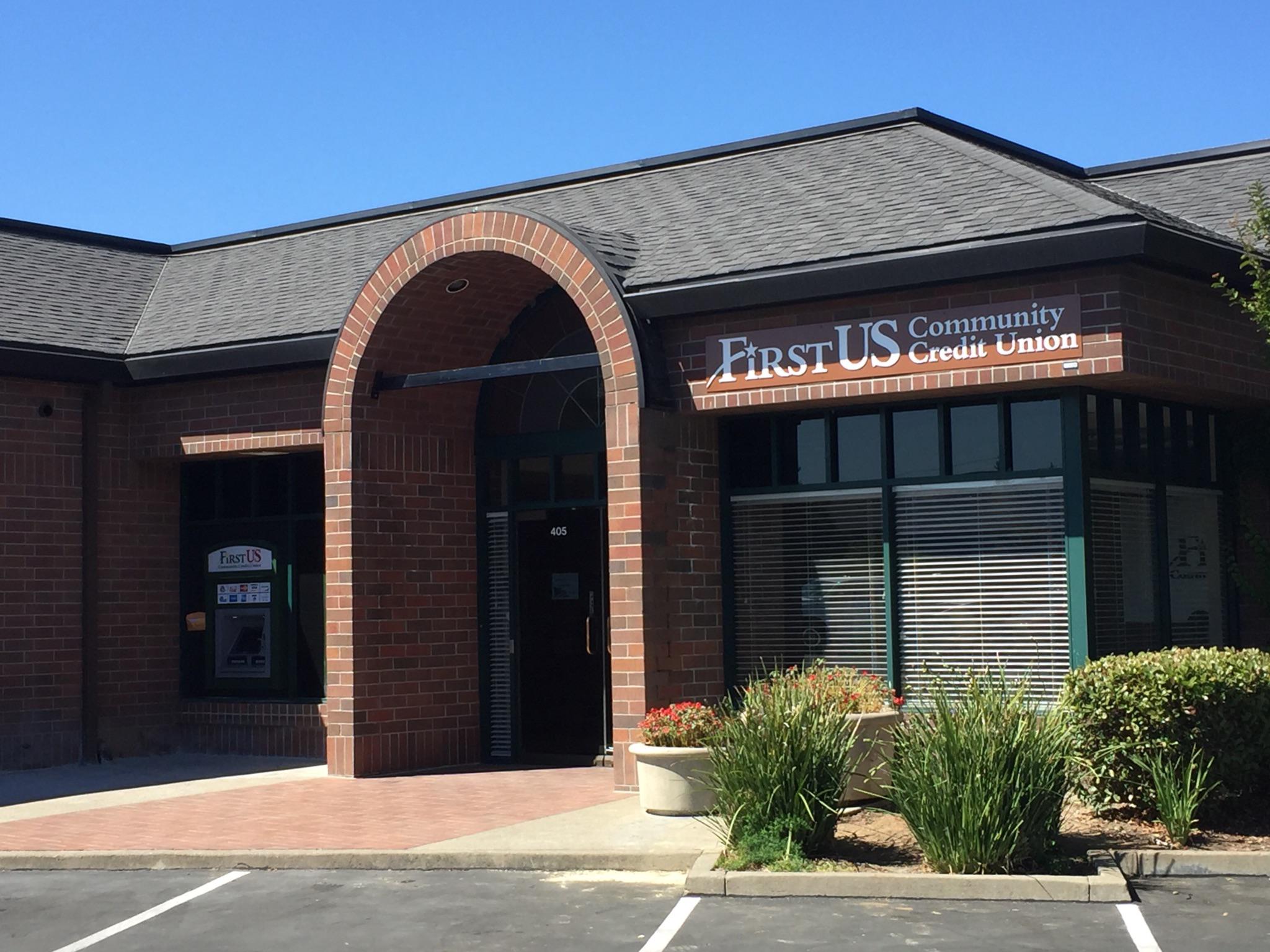 First U.S. Gold River Branch 01
