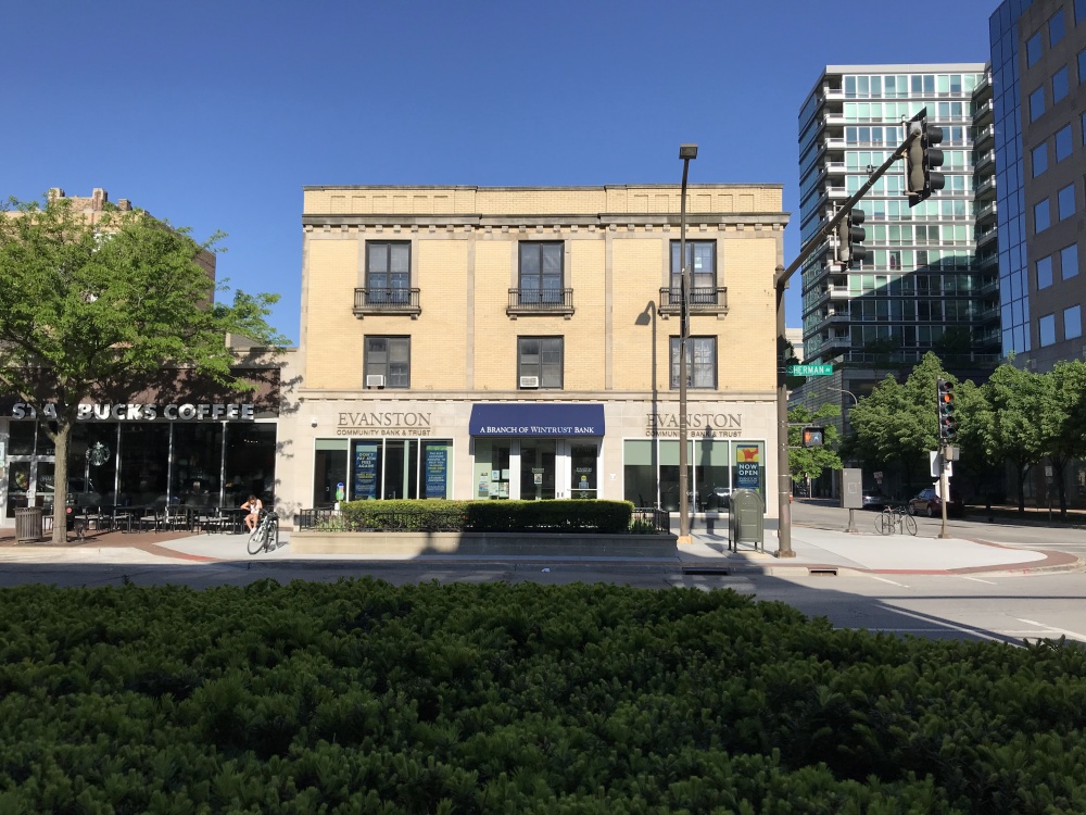 Wintrust Bank 01